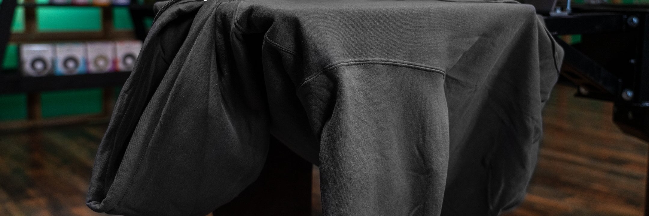 Hoodies Versus Sweatshirt: Style Differences Explained - The Manual