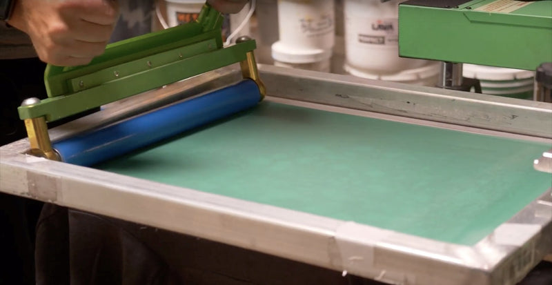How To Achieve Smoother Prints with a Roller Squeegee  | Screenprinting.com