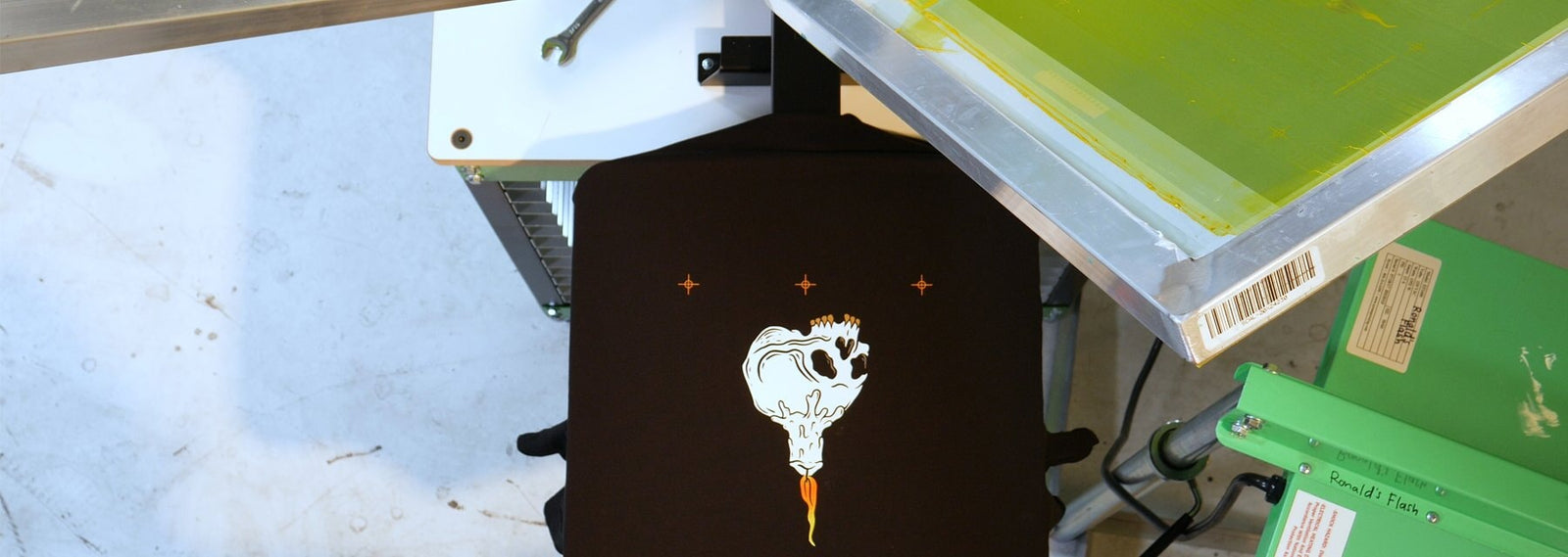 How To Register a Multicolor Print on the Riley Hopkins 150 Press  | Screenprinting.com