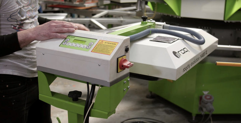 [VIDEO] The Benefits and Ease of Using a ROQ EVO Flash Unit  | Screenprinting.com